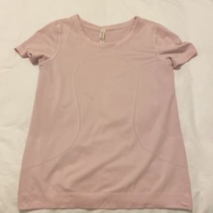 Never worn lulu lemon t shirt light pink